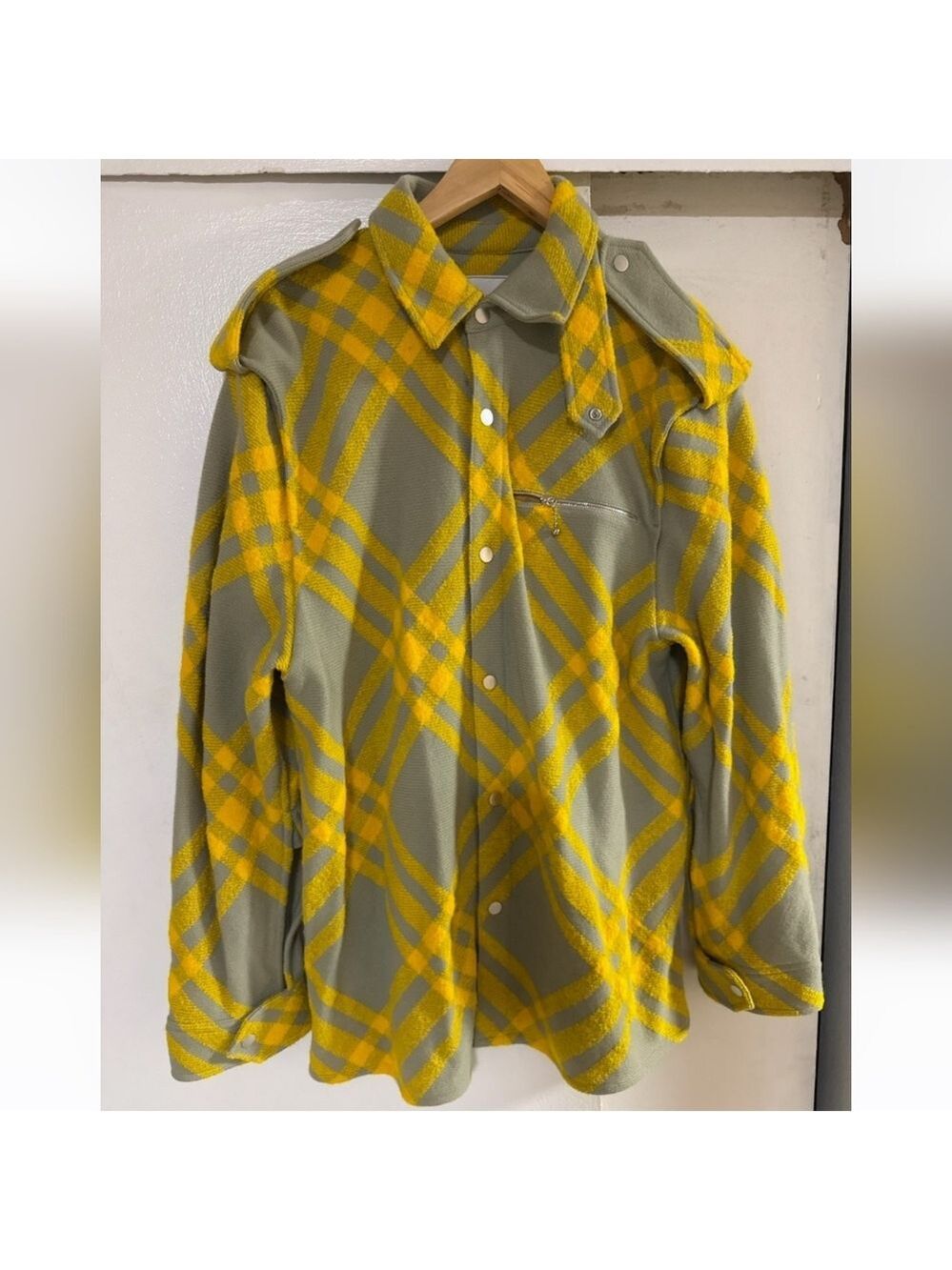 Burberry Check Plaid Pattern Wool Blend Jacket, Size 8 - Picture 10 of 16